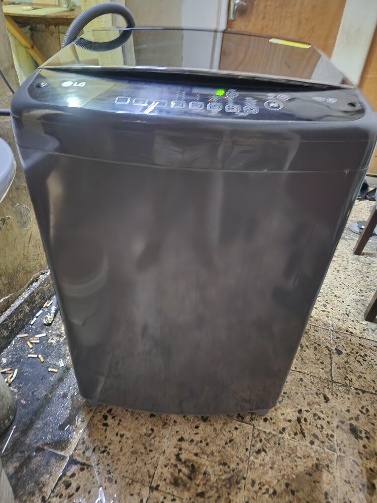 Washing machine for sale.50107645 - 3