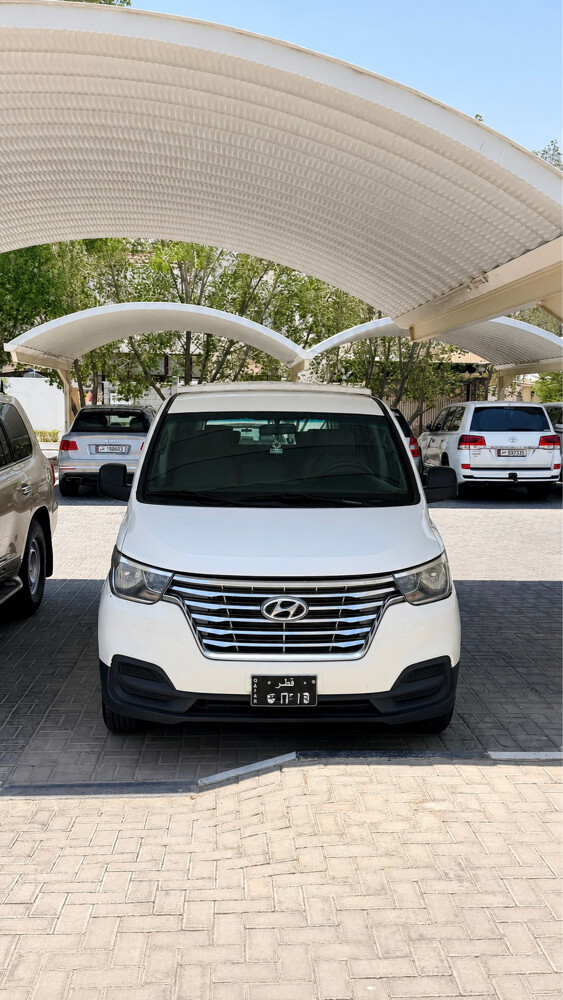 Hyundai h100 - 1