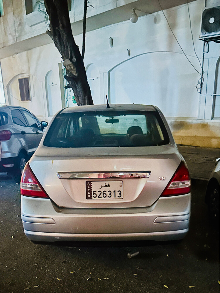 Nissan - 4