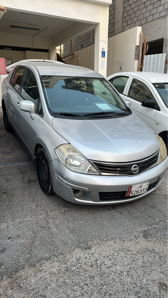 Nissan - 3