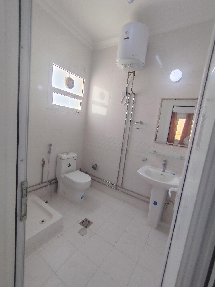 Apartment for rent in Al Khor - 7