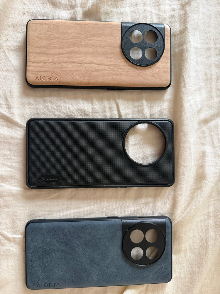 OnePlus 11 5G + 3 free covers - 4