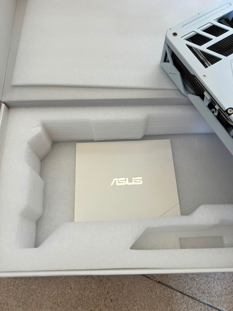 4070 تي اي سوبر  - 4