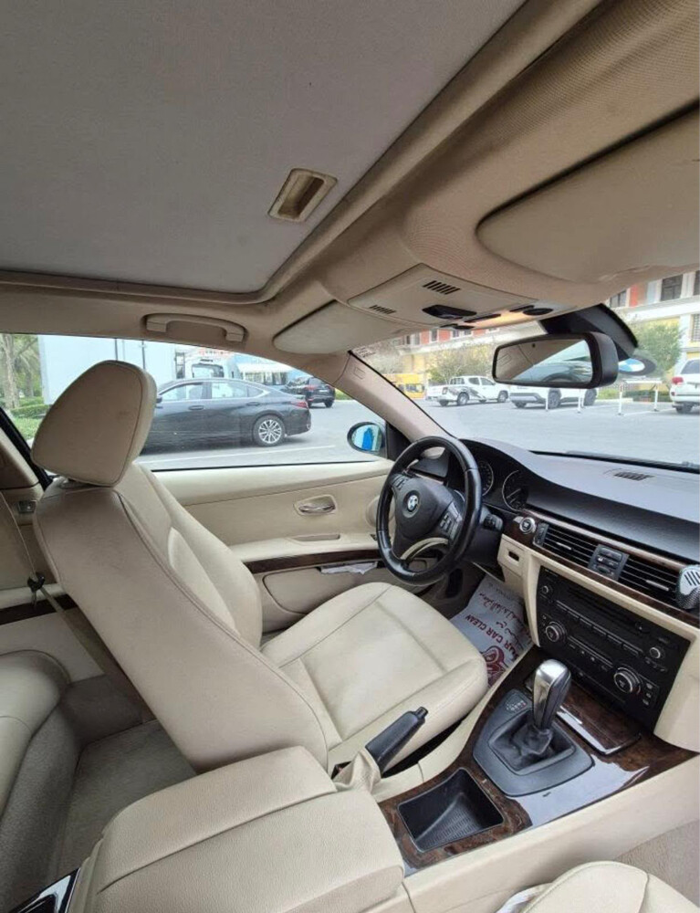 BMW 320I kupe  - 8