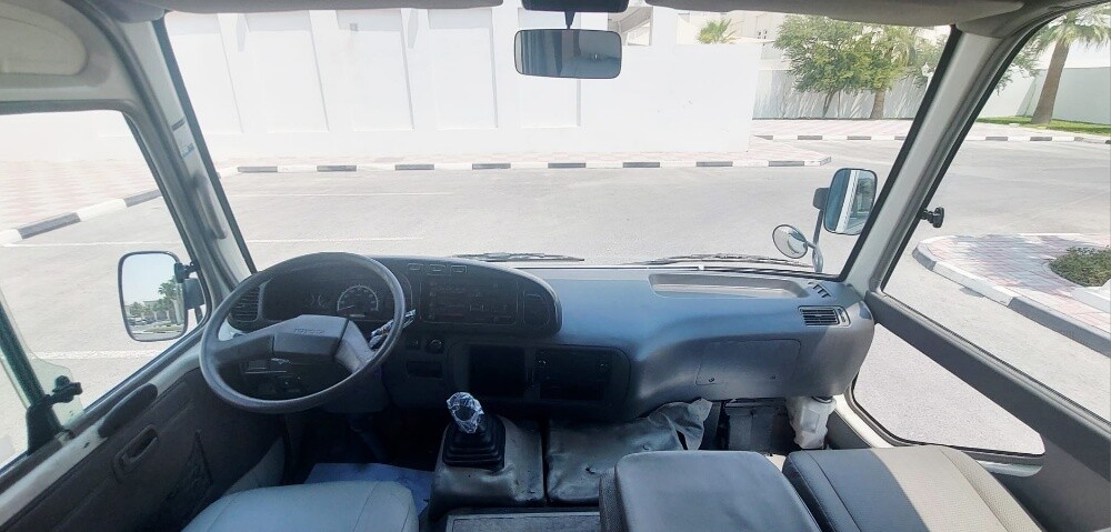 Toyota Coaster - 11