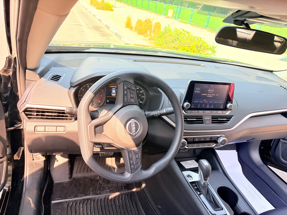‏Nissan - 8
