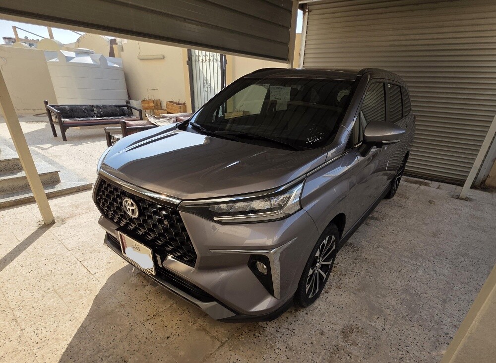 Toyota Veloz model 2024 Only 5700 K - 5
