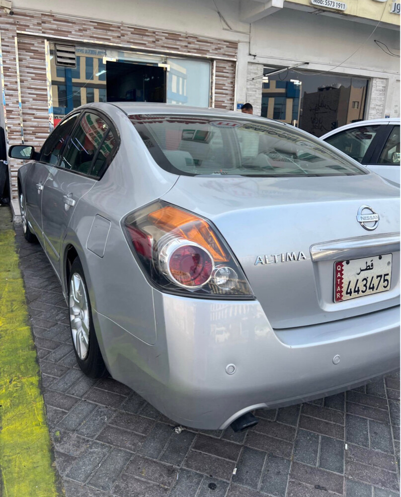 2010 Nissan Altima - 1