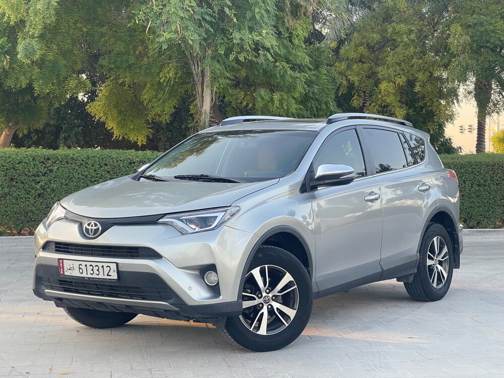 Toyota RAV4 4WD - 6