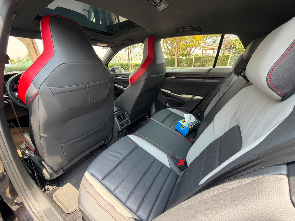Volkswagen Golf GTI MK8 - 13