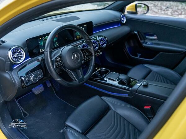 Mercedes Benz A200 - 13
