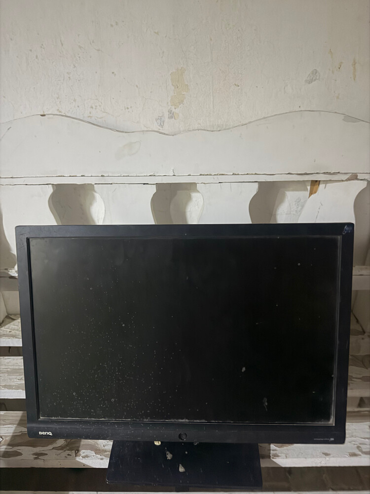 benq  - 1
