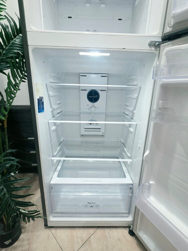 SAMSUNG refrigerator - 4