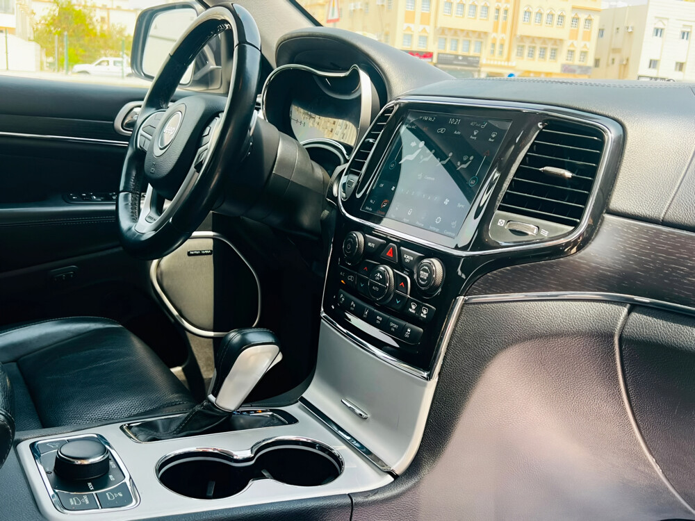 JEEP GRAND CHEROKEE SUMMIT 2021  - 8