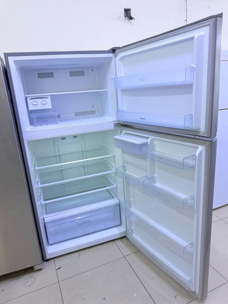 Hisense fridge for sale like new - 5