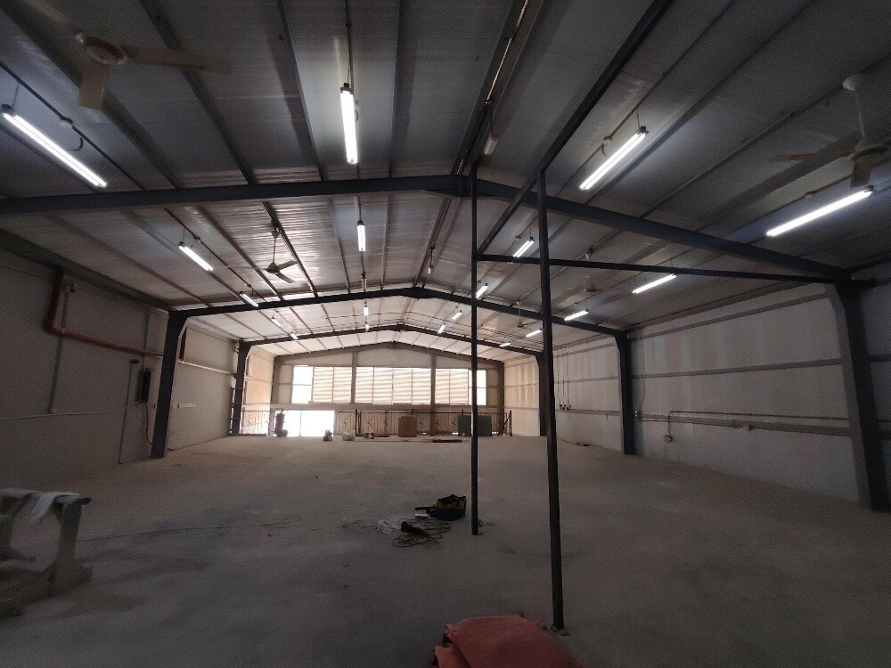 Steel Workshop in Industrial Area - 7