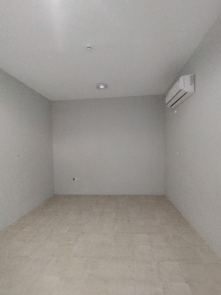 Garage In Birkat 4500M - 16