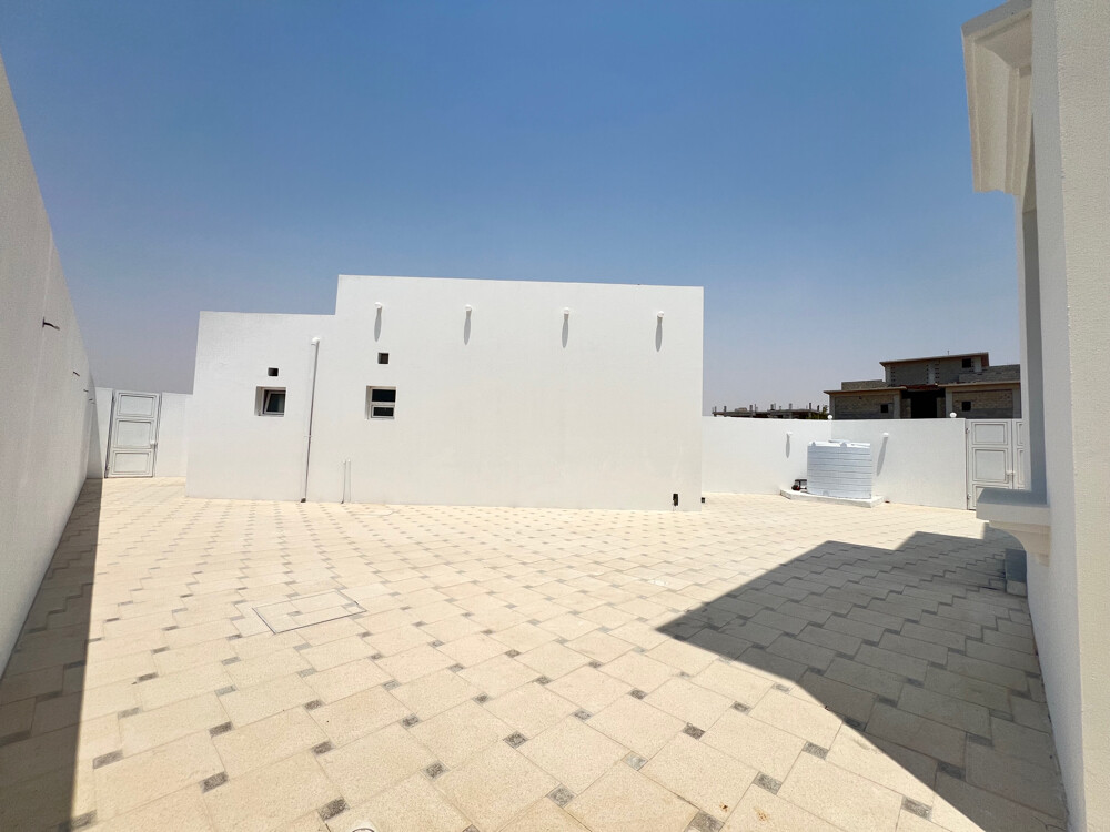 للبيع فيلا مميزة بام صلال على - 5