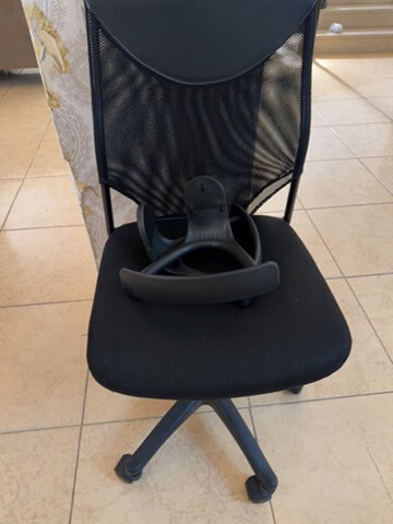 Seven office chairs - 1