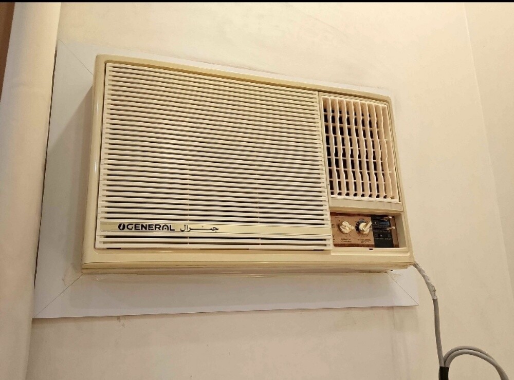 General window ac sale - 1