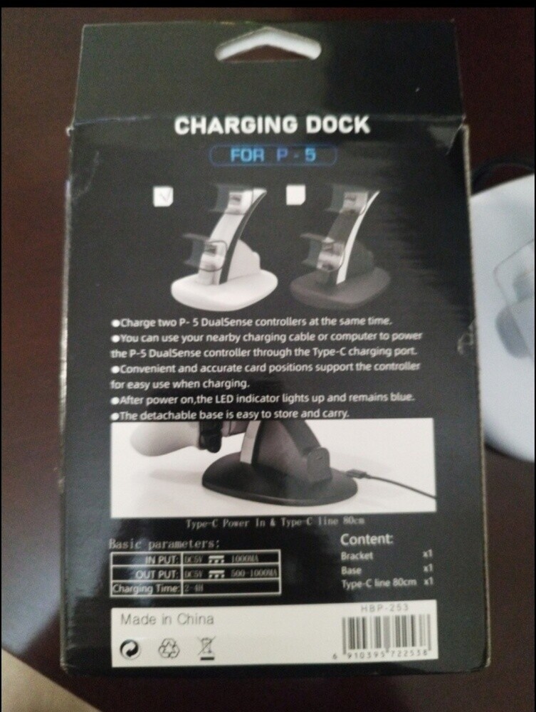 Hand charger for PS5 - 3