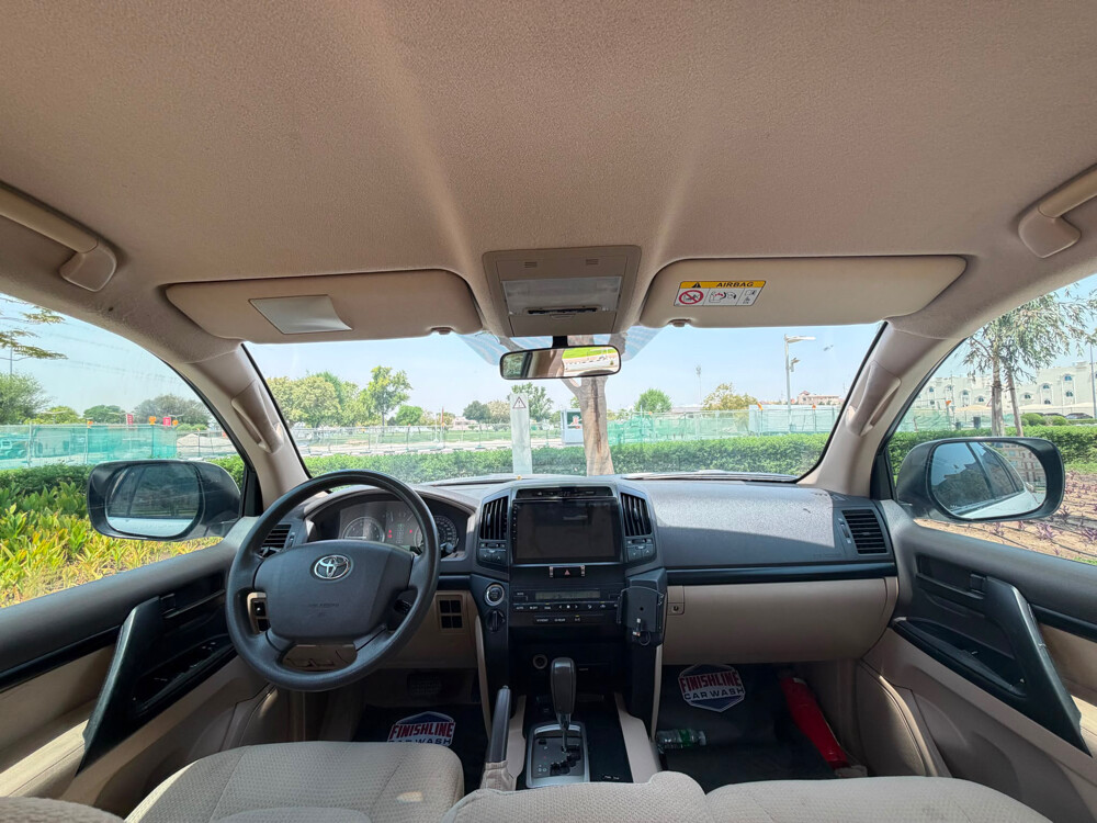Toyota Land Cruiser G - 14