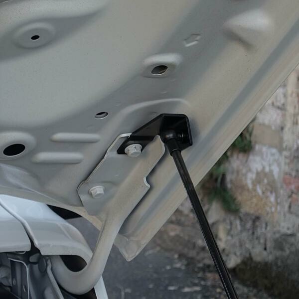 Bonnet/Hood Strut Kit (Jimny 2018+ - 4