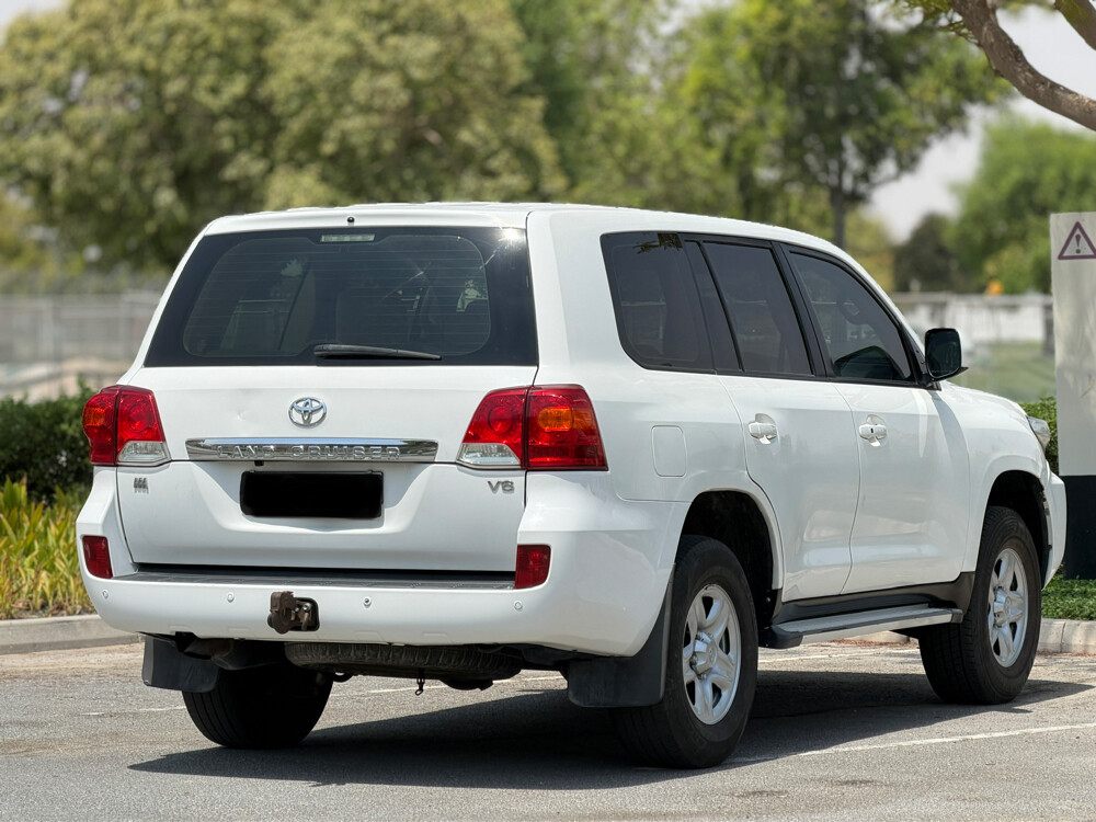 Toyota Land Cruiser G - 3