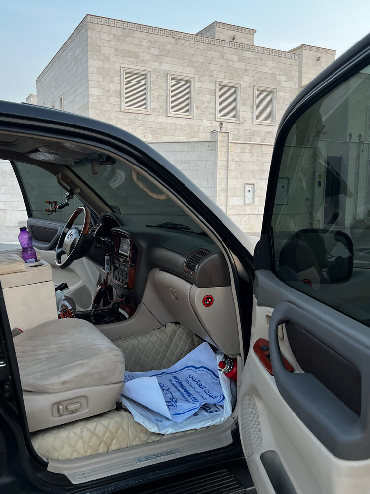 للبيع لكزس ال اكس470 مجدد - 8