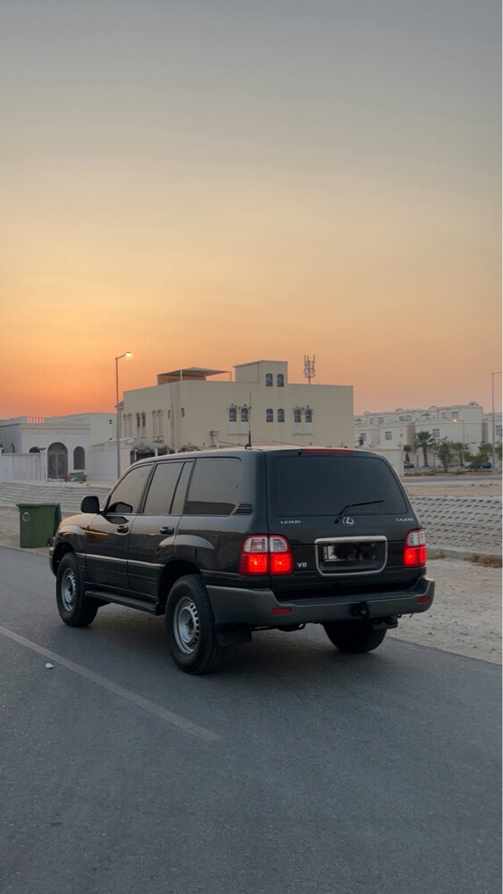 للبيع لكزس ال اكس470 مجدد - 1