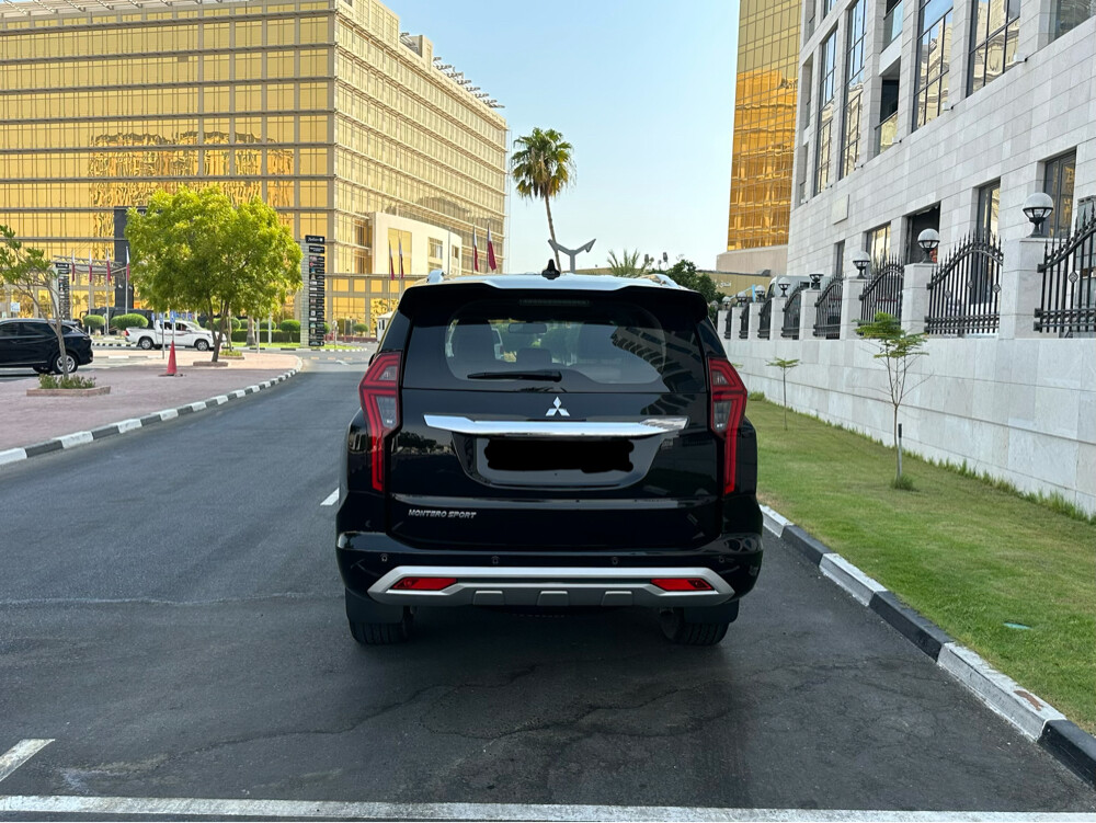 Mitsubishi Montero sport 2020 - 7