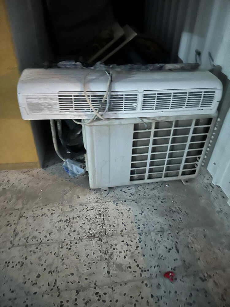 AC and doors and wash machine - 8