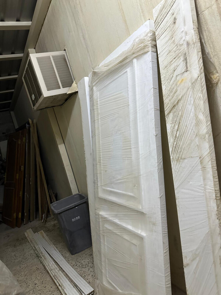 AC and doors and wash machine - 4