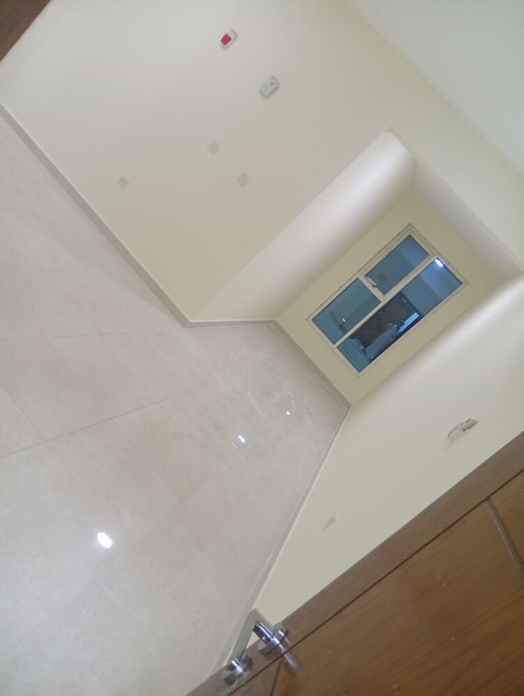 Flats for rent in Al Manasir - 3