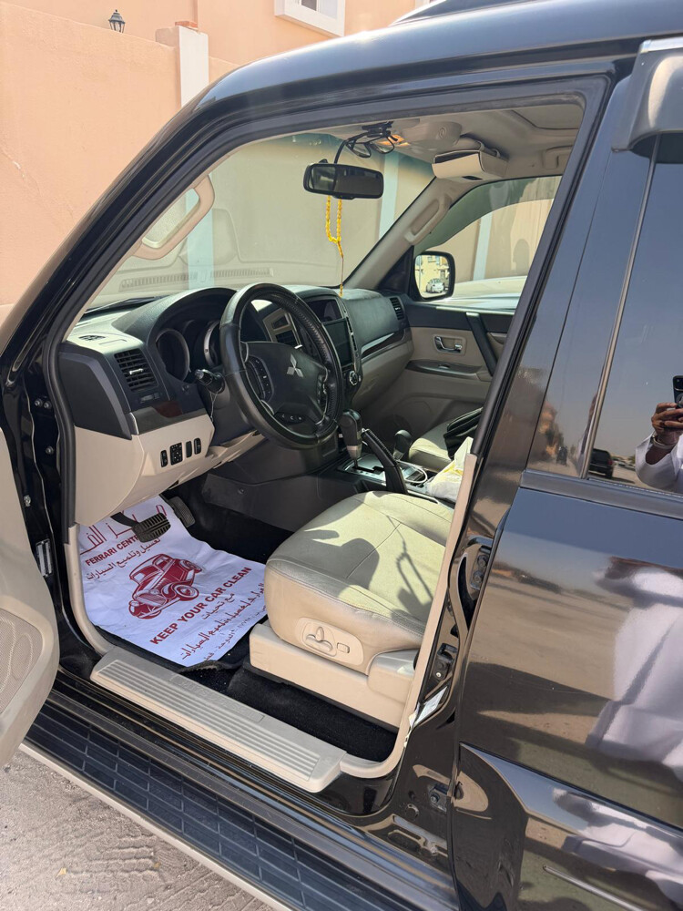 Mitsubishi Pajero 2018 gold edition - 7