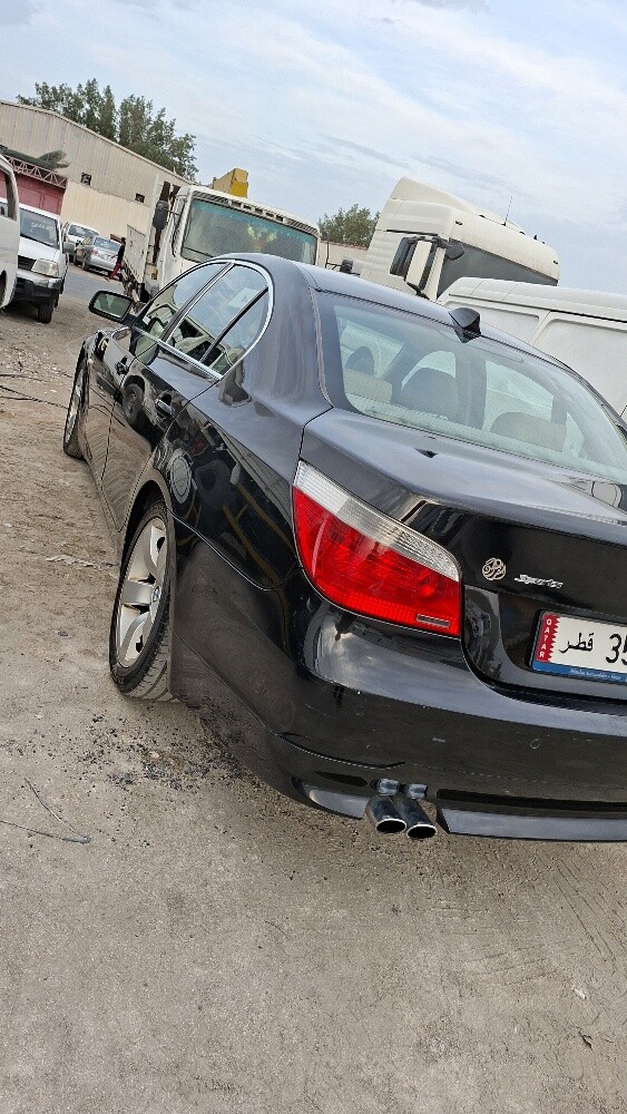 bmw 525i 2007 model like new perfec - 11