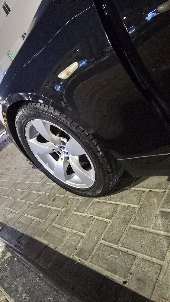 bmw 525i 2007 model like new perfec - 3