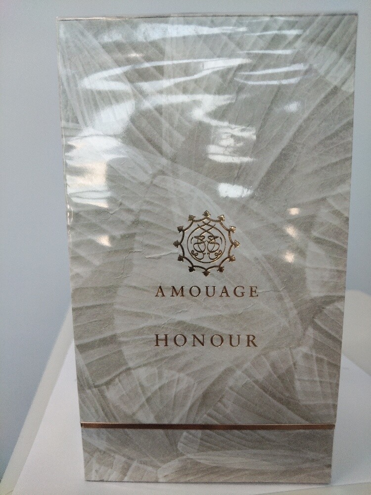 HONOUR AMOUAGE - 1