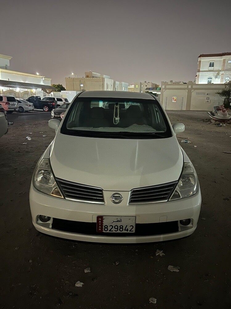 نيسان للبيع - 1