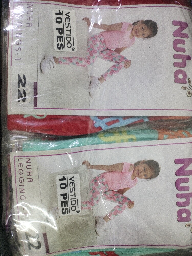 Soft vibrant leggings -Great Price - 6