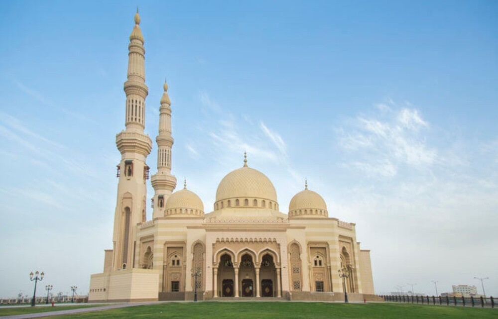 إمام مسجد - أبحث عن فرصة عمل - 1