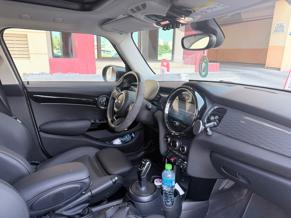 Mini Cooper S 2023 Under Warranty  - 6