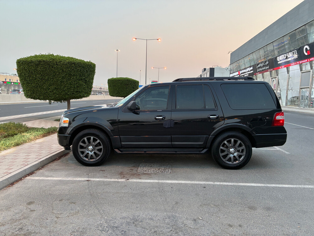 فورد اكسبديشن ٢٠١٢ بحاله جيده - 1