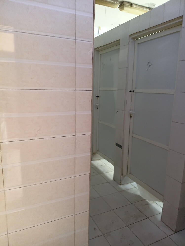 سكن عماال صناعية قديمة غرف كبيرة - 3