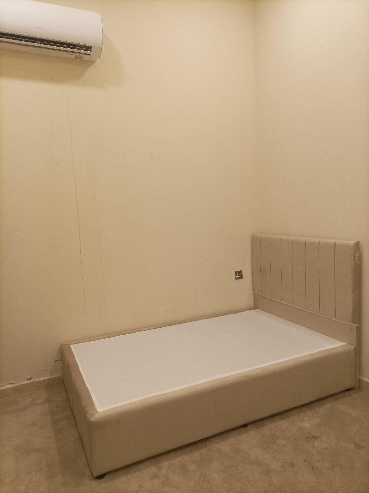 Bed or mattress available - 12