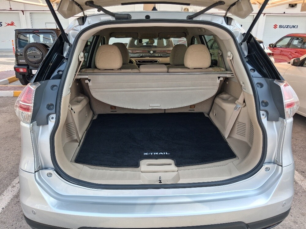 Nissan X-Trail 2015, 4WD, 7Seaters - 5