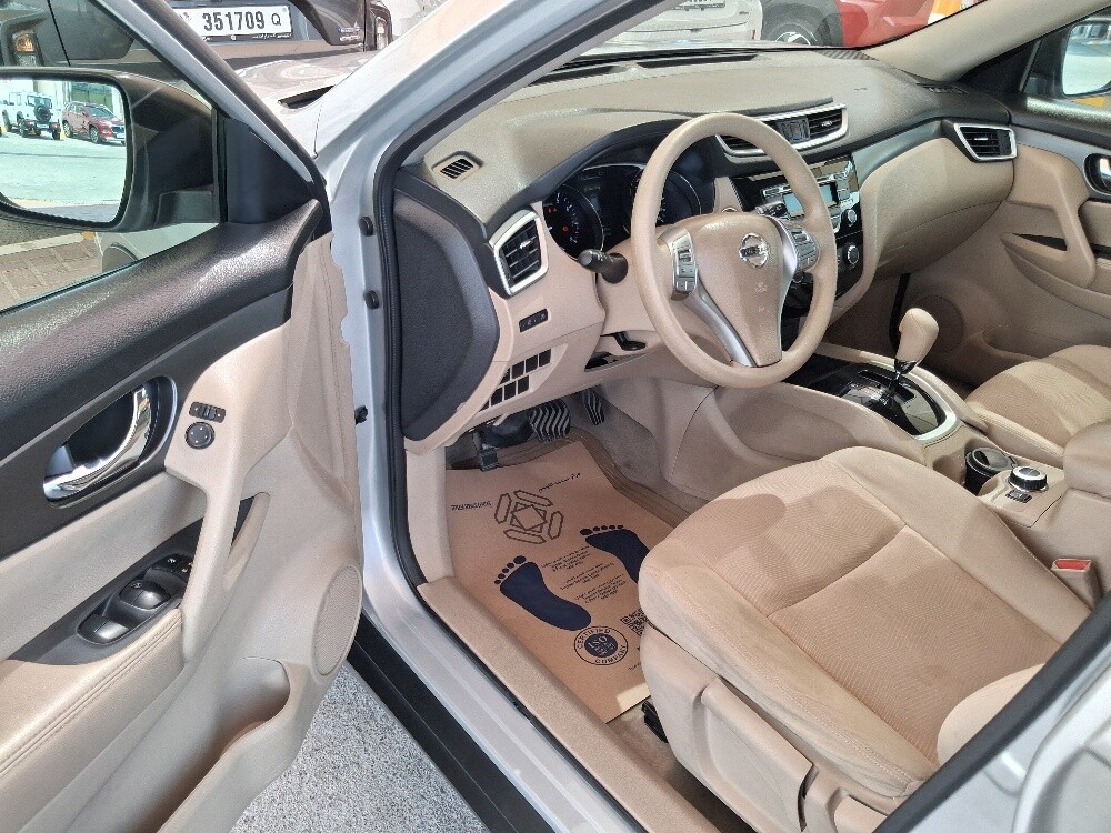 Nissan X-Trail 2015, 4WD, 7Seaters - 13