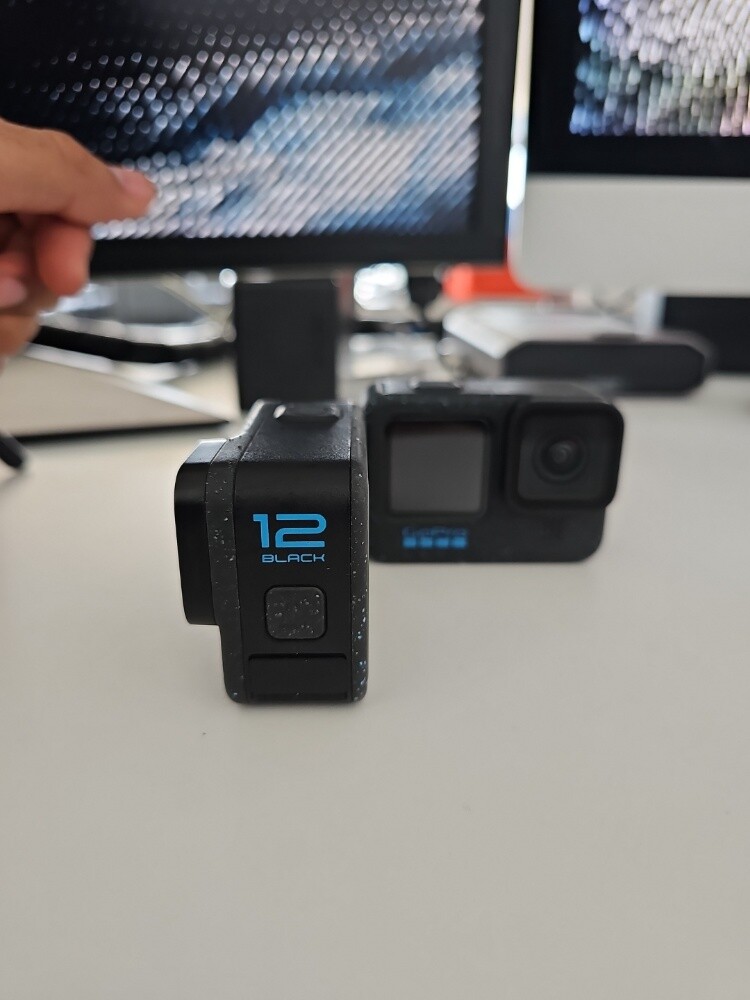 gopro 12 black - 2