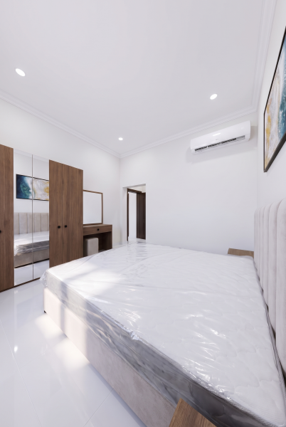 NEW 2BHK APT 3 WC | PRIME LOCATION - 6