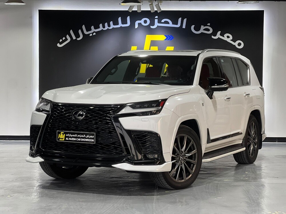 لكزس ال اكس 600 موديل 2022 - 2